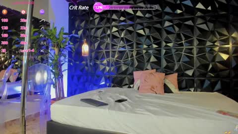 Snapshot of _valentina_69 chatting on January 23, 12:25 am _valentina_69 online show from January 23, 12:25 am