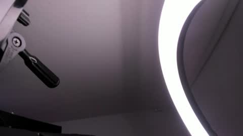 _valeria_saenz_ online show from June 14, 3:19 am