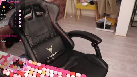 Alis online show from March 11, 8:40 am