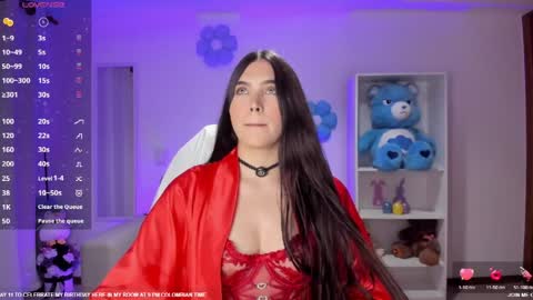 Luisa  online show from May 3, 4:49 am