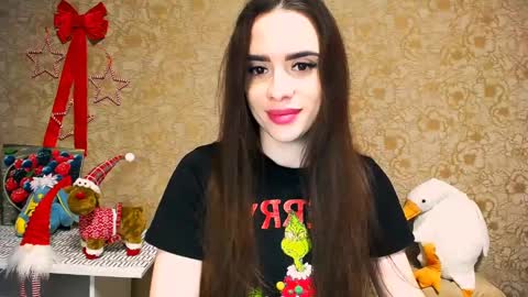 Snapshot of _your_fantasy_girl chatting on January 1, 3:02 am Alisa online show from January 1, 3:02 am