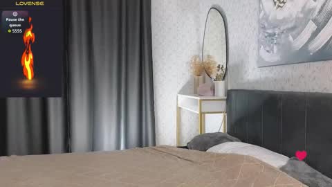 Jasmine online show from March 6, 8:20 am