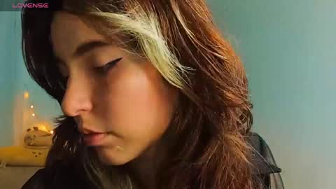 _yourcherrybomb online show from February 28, 3:37 am