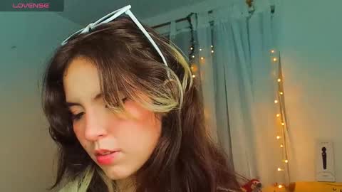 _yourcherrybomb online show from February 24, 3:42 am