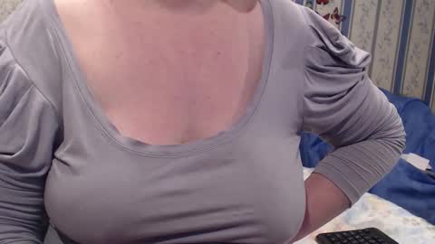 NINA online show from October 3, 12:38 am