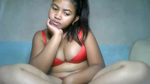 aariciah online show from March 10, 11:36 am