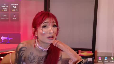 Abbeey online show from March 3, 8:39 pm