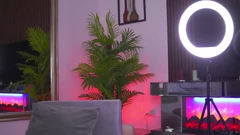 Alexa online show from April 29, 6:38 am