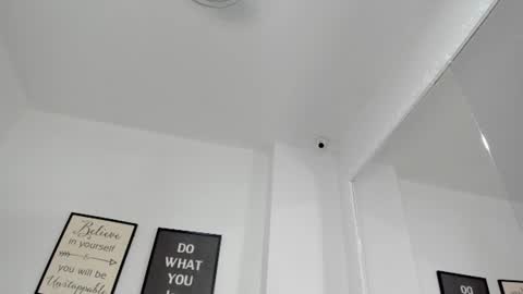 abbey_walker online show from July 23, 1:08 pm