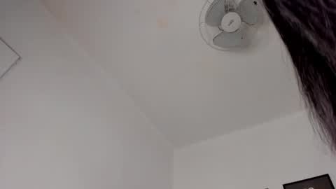 abbey_walker online show from July 1, 11:53 am