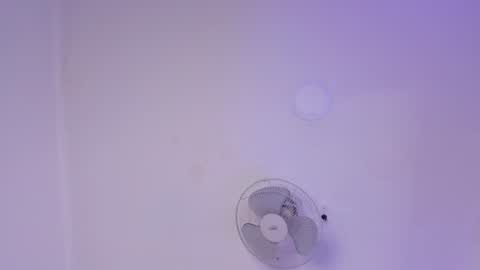 abbey_walker online show from July 17, 11:47 am