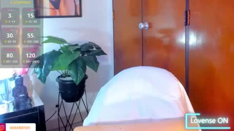Snapshot of abby_blue01 chatting on October 1, 10:26 pm abby_blue01 online show from October 1, 10:26 pm