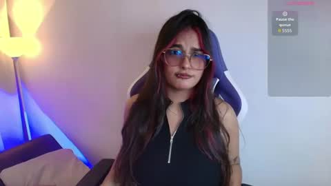 abby_raschell online show from June 18, 3:52 am