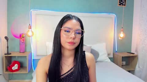Snapshot of abbydixon1 chatting on February 28, 11:56 pm Abby Dixon online show from February 28, 11:56 pm