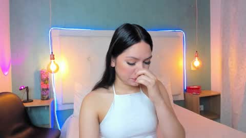 Abby Dixon  online show from February 7, 1:04 pm