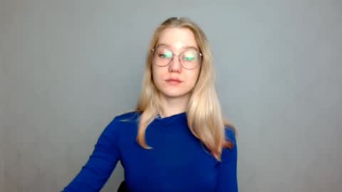 Abby Lovense is active online show from February 26, 7:34 am