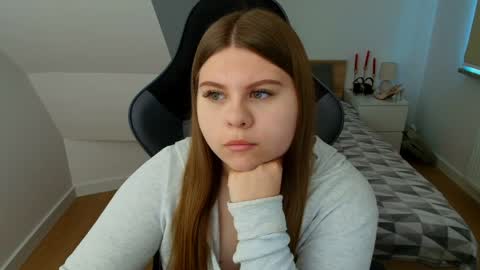 abbyvibe online show from May 6, 9:46 am
