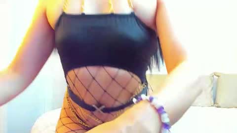 Sophia online show from October 31, 8:46 pm