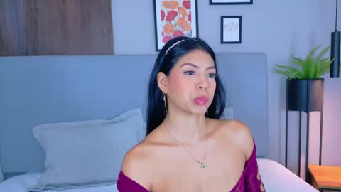 abiehils online show from May 2, 11:35 am