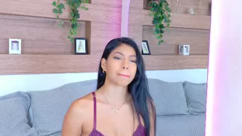 abiehils online show from June 30, 11:42 am