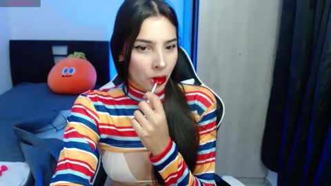 abigail_monroe__ online show from April 24, 4:37 am