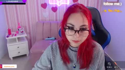 abril_ch_ online show from March 10, 10:50 am