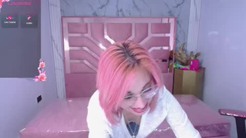 abril_ch_ online show from March 13, 1:56 pm