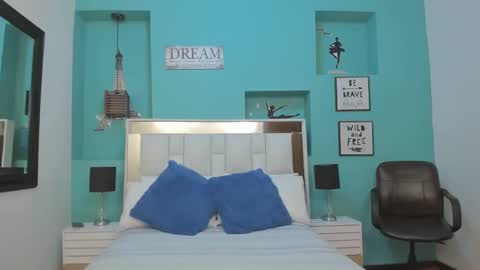 Miss Abril  online show from February 15, 12:01 pm