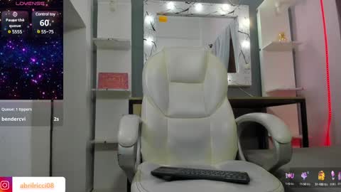 Snapshot of abril_ricci chatting on February 6, 2:55 am Abril online show from February 6, 2:55 am