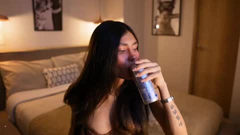My name is Alexa. Please say hello I like to chat with you. If you have requests please use tip online show from May 4, 11:29 pm