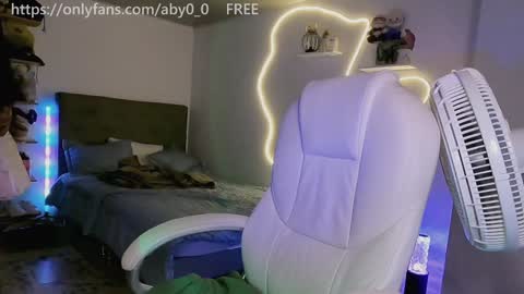       online show from December 20, 3:47 am