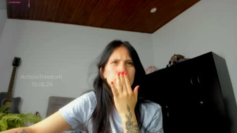 Helena online show from June 11, 2:47 pm