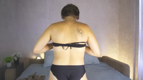 Emily online show from August 3, 9:04 am