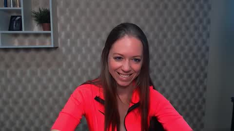 Snapshot of adamais_ chatting on September 18, 10:03 am adamais_ online show from September 18, 10:03 am