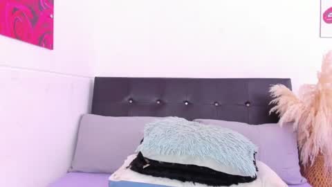 Cloe Adams  online show from June 14, 10:48 am
