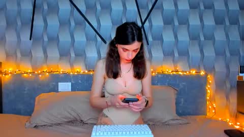 PMFORPVTBB online show from April 19, 8:11 pm