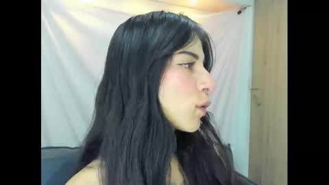 Snapshot of addiflower chatting on October 15, 9:28 pm addi online show from October 15, 9:28 pm