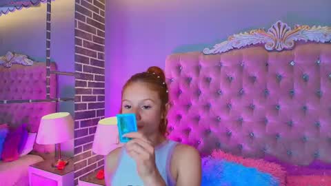 Adelaine online show from November 6, 11:54 pm