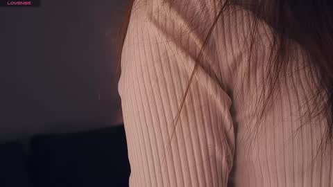 Nicole online show from January 4, 1:10 pm