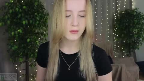 Adele online show from February 10, 6:13 pm