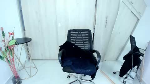 Carolina online show from June 15, 10:48 am