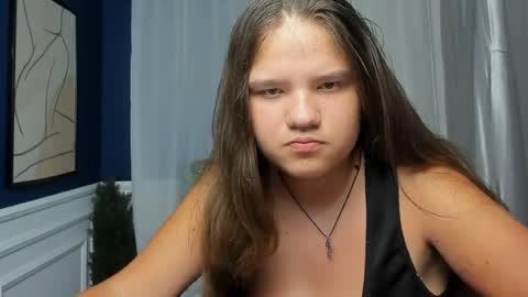 adelecruzz online show from June 24, 12:04 pm