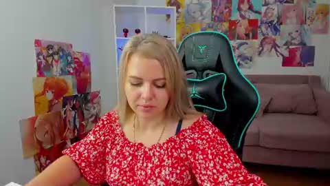 AdeleRavelle online show from July 3, 5:24 am