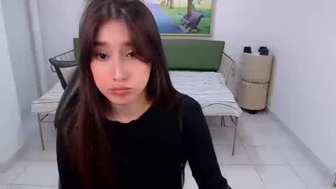 Snapshot of adhara_kitten chatting on September 17, 1:09 pm Adhara online show from September 17, 1:09 pm