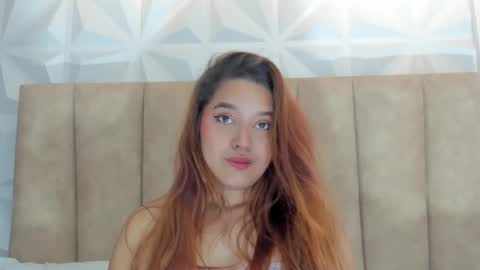 Snapshot of adhara_rousse_ chatting on September 18, 11:53 am ADHARA online show from September 18, 11:53 am