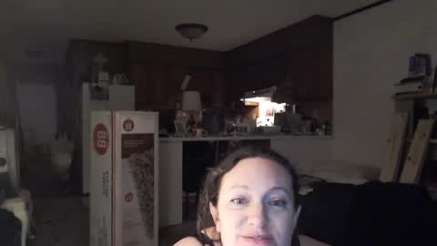 adorable22 online show from December 14, 4:56 am