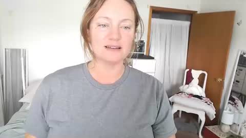 adorable22 online show from July 4, 7:32 pm