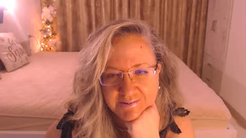 Cryna online show from December 5, 7:19 am