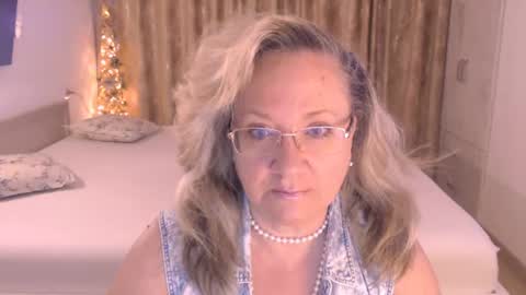 Cryna online show from July 2, 2:00 am