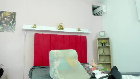 adriana online show from June 8, 1:28 am